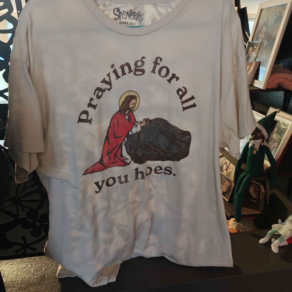 Stylish Praying Graphic Tee - Cream